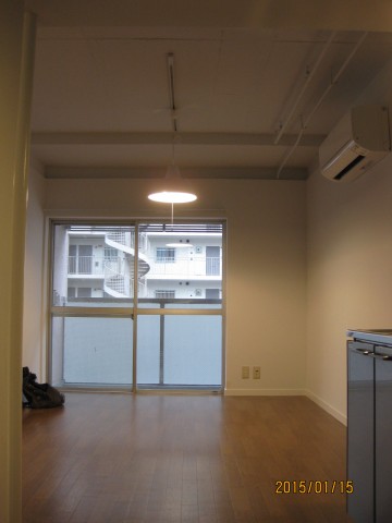 真っ白な賃貸マンションの貸室